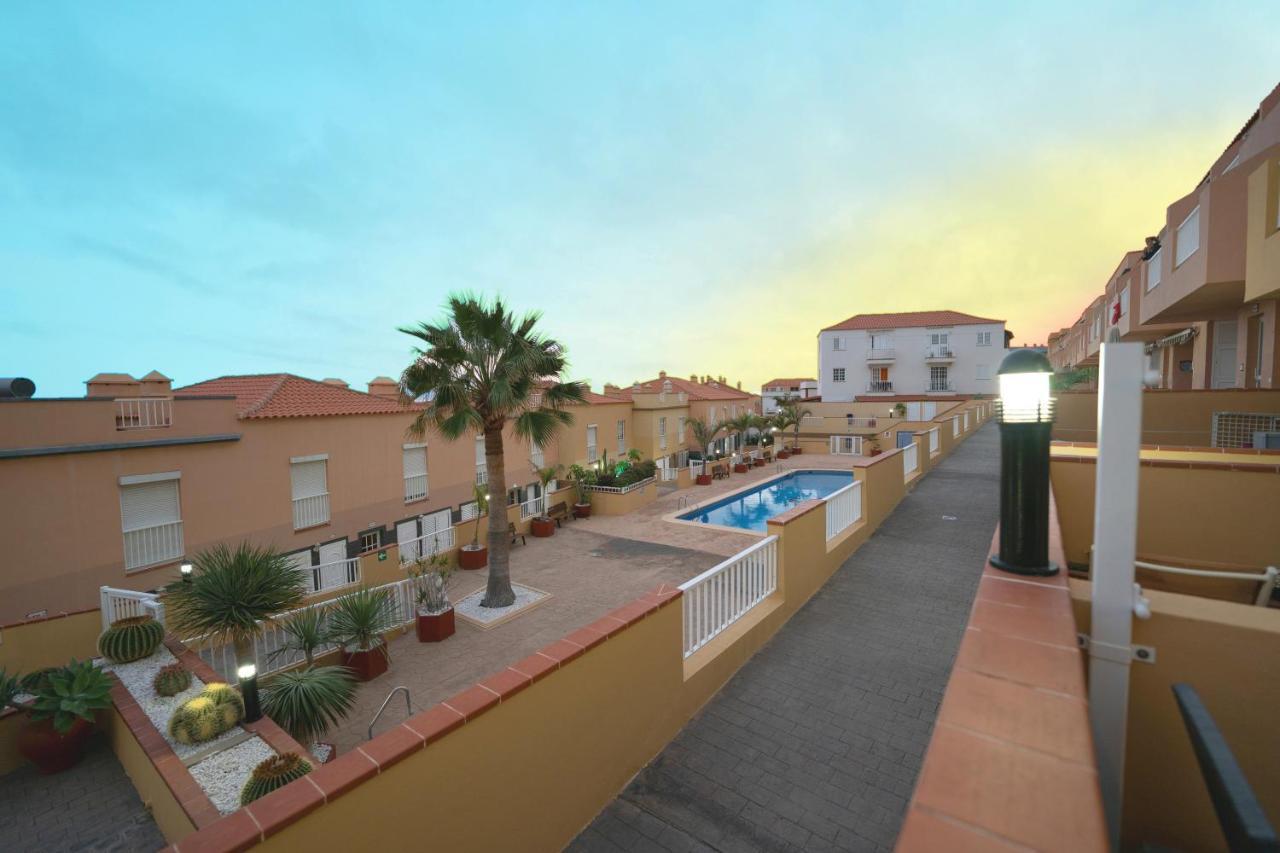 Arenitas Beach Un Oasis Junto Al Mar Candelaria Luaran gambar