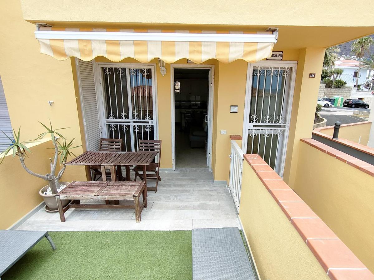 Arenitas Beach Un Oasis Junto Al Mar Candelaria Luaran gambar